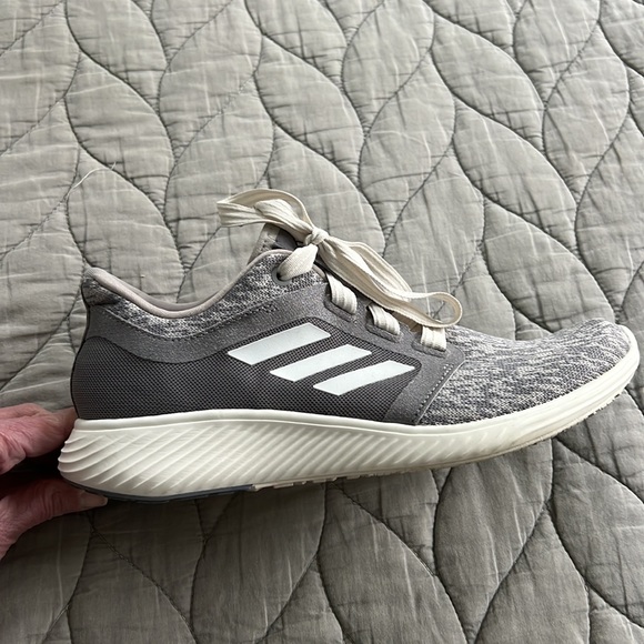 Adidas edge lux athletic shoes - Picture 4 of 5